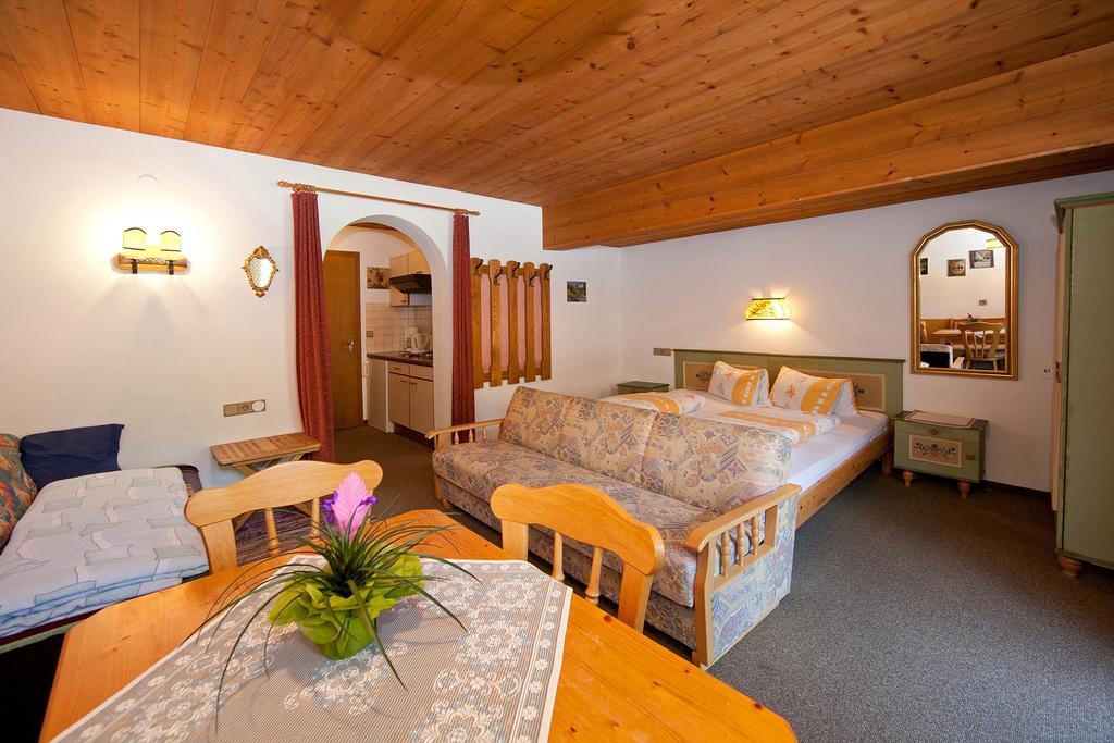 Landhaus Maridl Hart im Zillertal Pokój zdjęcie