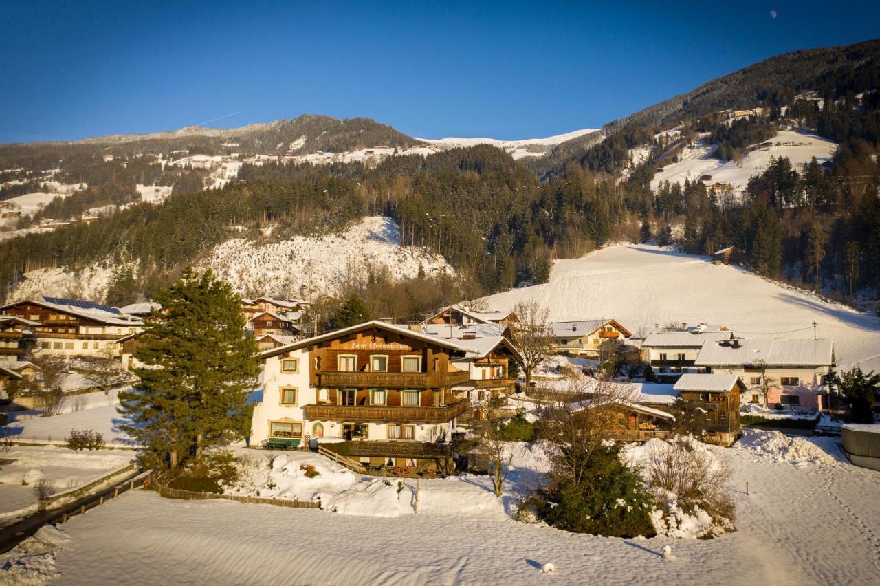 Landhaus Maridl Hart im Zillertal Zewnętrze zdjęcie